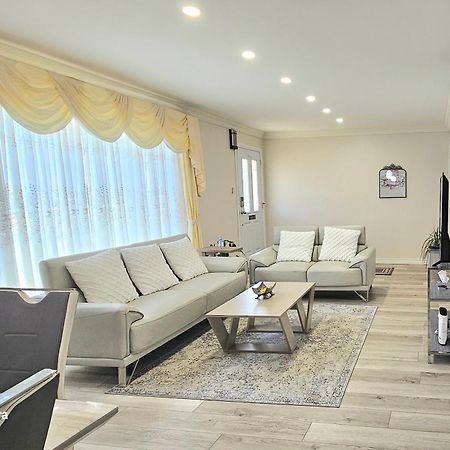 Luxurious Cozy House In Bluffs With Lake View Villa Toronto Luaran gambar